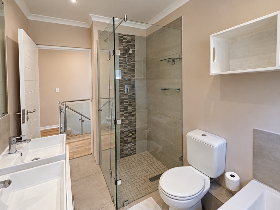 To Let 2 Bedroom Property for Rent in Diep River Western Cape